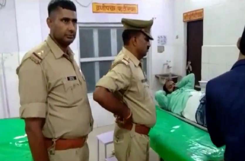 Etawah Police arrest 25 thousand prize racket पुलिस ने 25 हजार के इनामी बदमाश को किया गिरफ्तार, करने जा रहा था यह बड़ा कांड