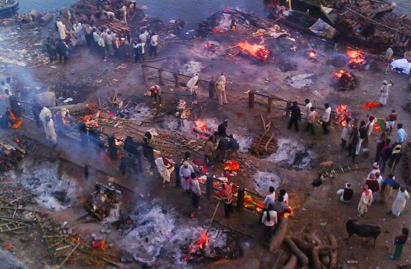 manikarnika ghat Varanasi 