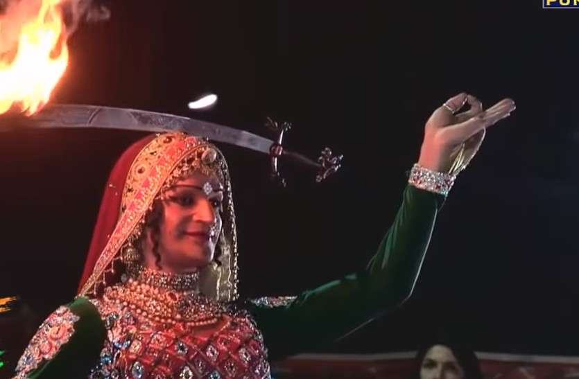 Queen Harish Dance Show