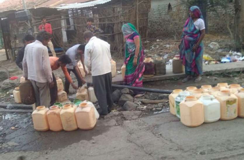 news दो माह से नल-जल योजना बंद, बूंद-बूंद पानी के लिए मोहताज ग्रामीण