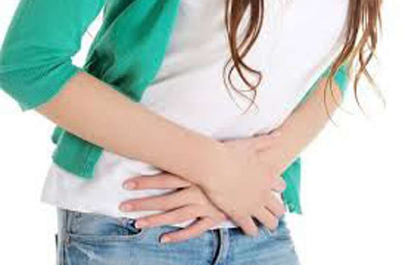 diarrhea डायरिया : खुले में बिकते खाद्य पदार्थों से फूड पॉइजनिंग का खतरा