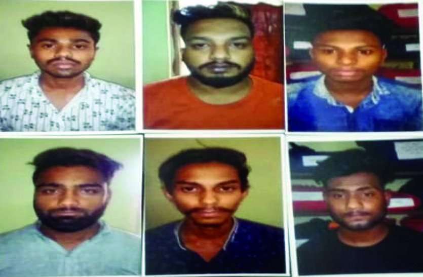 patrika पहले नशे में पुलिस को पीटा, फिर हिरासत में जवानों ने की ऐसी धुलाई कोर्ट में जज को दिखाए युवकों ने रो-रोकर निशान