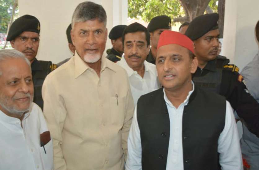 akhilesh yadav मायावती के बाद अखिलेश ने किया अपना ऐलान, फैसले के बाद बसपा-सपा को जोरदार झटका