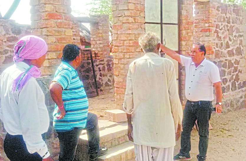 FIR filed against those who did not complete the work कार्य पूर्ण नहीं करवाने वालों के खिलाफ करवाएं एफआइआर दर्ज