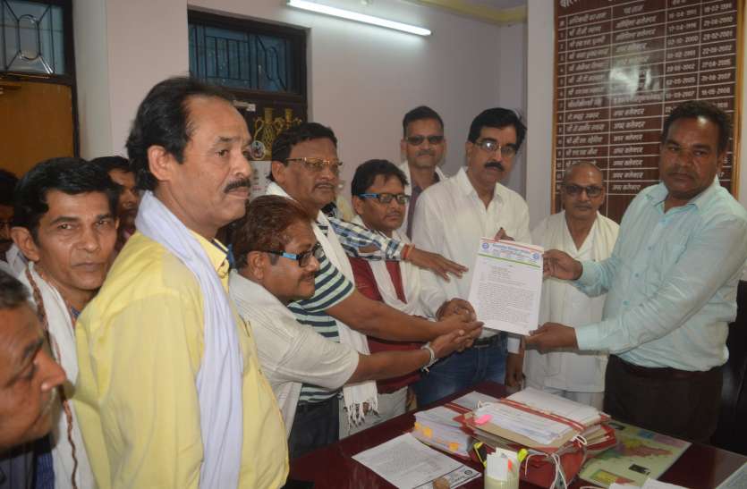 balaghat मध्यप्रदेश शिक्षक कांग्रेस ने 14 सूत्रीय मांगो को लेकर लगाई गुहार