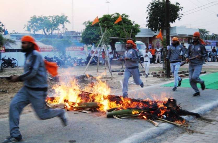 VHP vice president champat rai धर्मांतरण पर विहिप उपाध्यक्ष चंपतराय का बड़ा बयान, राम मंदिर निर्माण पर कही यह बात