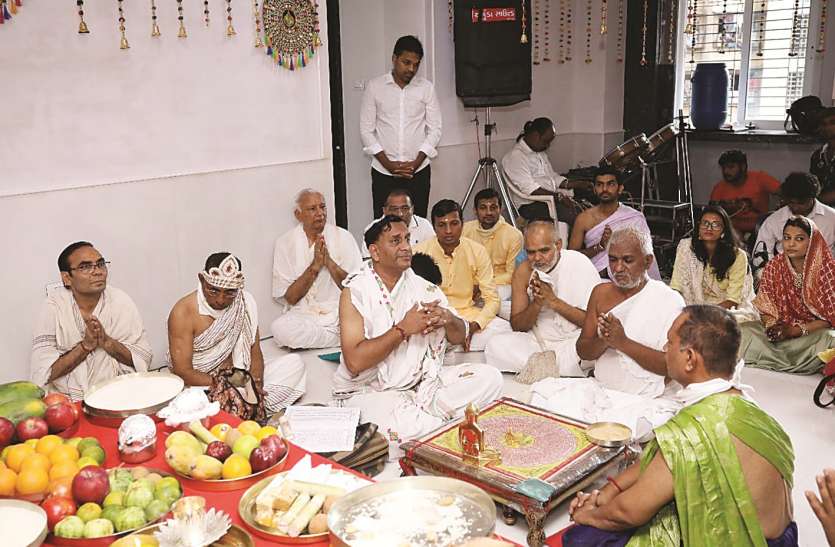 mumbai news जिनालय में हुई पंचकल्याणक पूजा