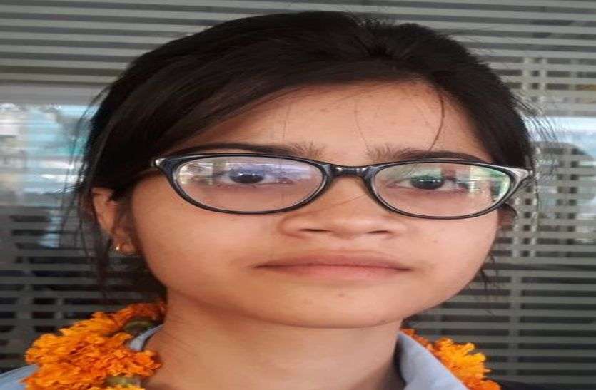 gangapurcity news बेटियों की बोर्ड परिणाम में फिर धाक
