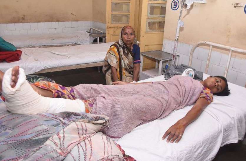 Water tanker, accident, collision, negligence, municipal corporation जानलेवा बनने लगे नगर निगम के पानी कै टैंकर