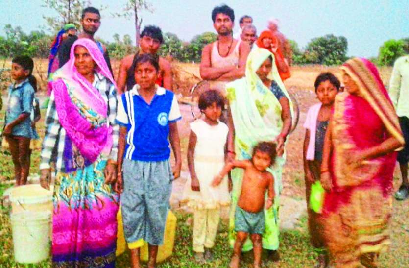 Hot people तेंदुन पंचायत में पानी के लिए हाहाकार, गांवों में गहराया पेयजल संकट