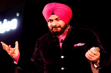 Brahm Mohindra become punjab urban body department minister अमरिंदर सरकार के चार मंत्रियों को छोड सभी के विभाग बदले, नवजोत सिद्धू से शहरी निकाय विभाग लेकर ब्रह्म मोहिंदरा को सौंपा