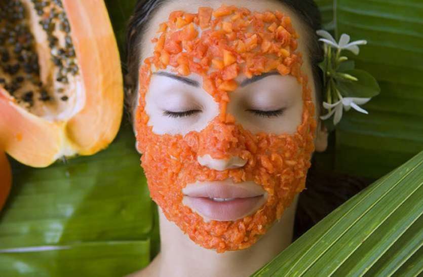fruit facials in summer समर में फ्रूट फेशियल से मिलेगी राहत