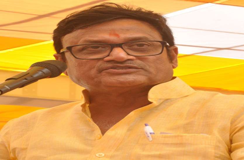 Rajendra Rathore किसान ऋण माफी और नंदी शाला के मामलों को लेकर राठौड़ ने सदन मे सरकार को घेरा... राहुल गांधी का भी आया जिक्र
