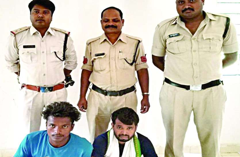 Kidnapping Mastermind arrested with two accused गब्बर की तरह बदनाम था ये कुख्यात अपराधी, चाकू-बन्दूक की नोक पर किया मैनेजर का अपहरण फिर ऐसे पकड़ा गया