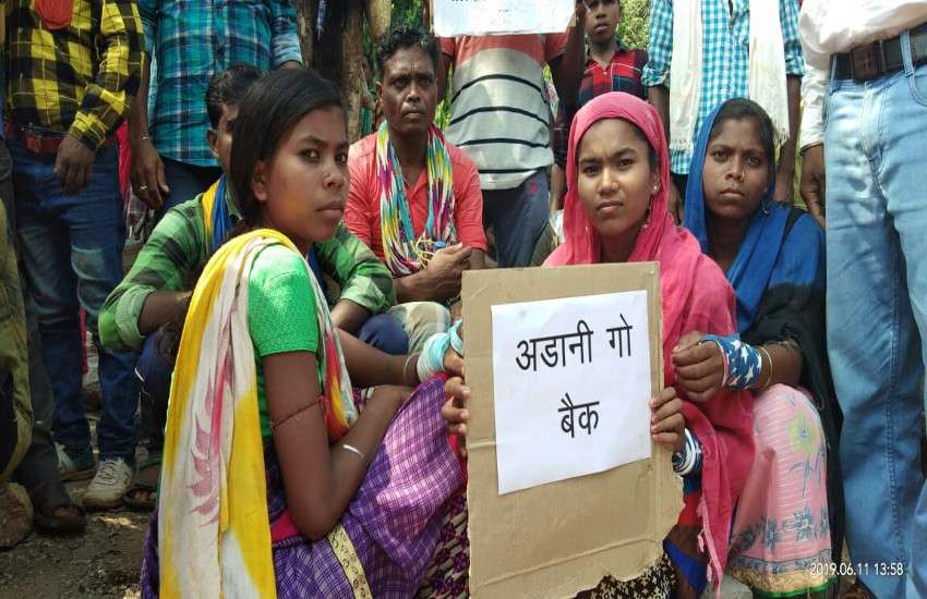 women in tribal movement