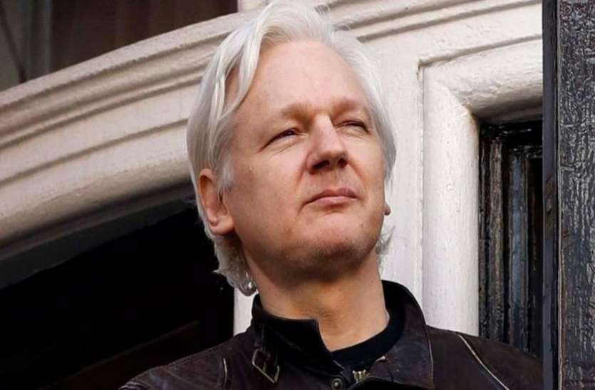 assange जूलियन असांजे पर जल्द कसेगा अमरीकी शिकंजा, ब्रिटिश गृहमंत्री ने प्रत्यर्पण को दी मंजूरी