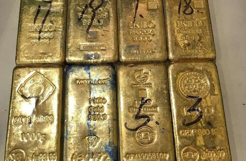 Kolkata West Bengal बंगाल से तस्करी के 3.31 करोड़ रुपए के सोना-चांदी जब्त