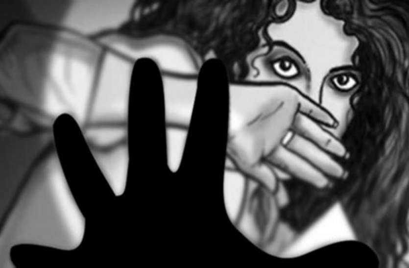 Two youths rape with girl परीक्षा देने आई युवती से दुष्कर्म, आरोपी गिरफ्तार
