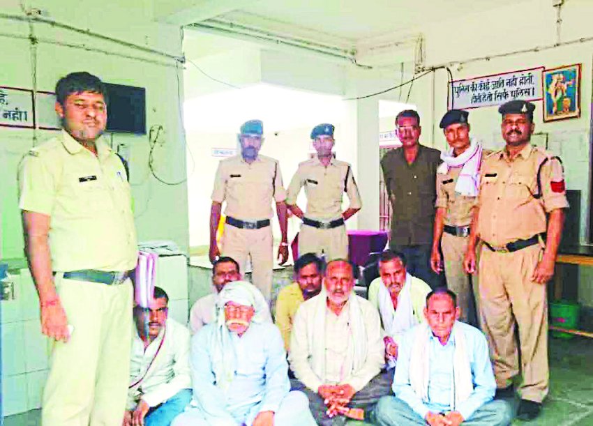 8 people firing, then this happened 8 लोगों ने की फायरिंग, फिर यह हुआ