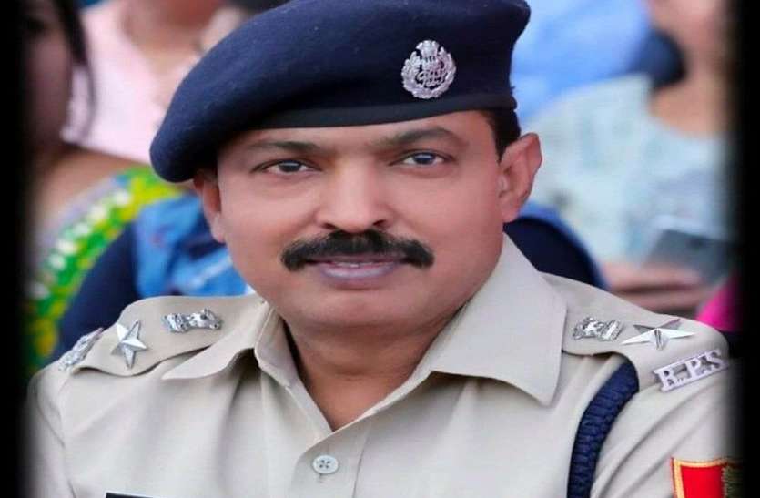 Government APO Additional SP Suresh Khinchi पहले शहर विधायक से उलझे एडिशनल SP, अगले दिन सरकार ने कर डाली यह कार्रवाई, कलक्टर ने भेजी रिपोर्ट