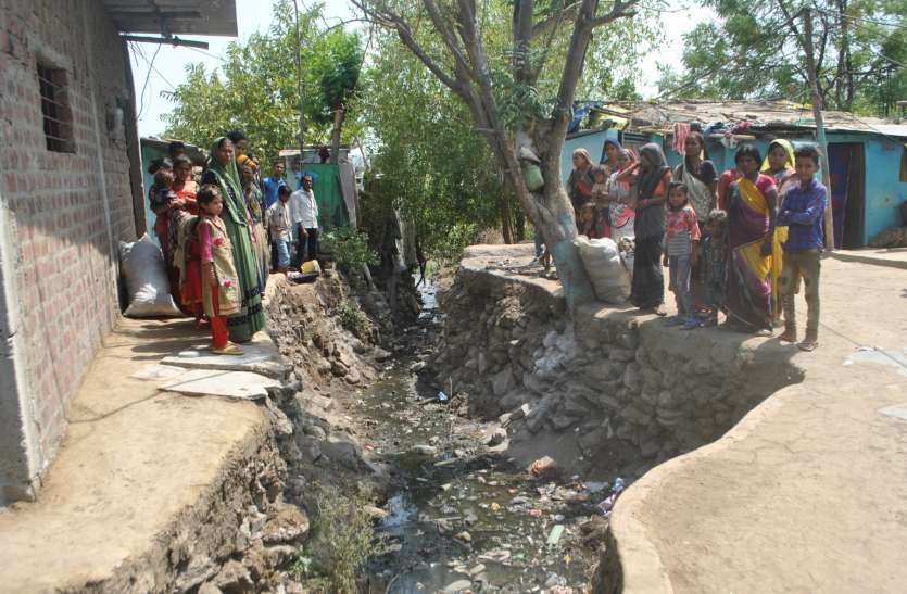 news मानसून आने में कुछ दिन बाकी: नहीं दूर हुई समस्या, कॉलोनियों में बनेंगे बाढ़ के हालात