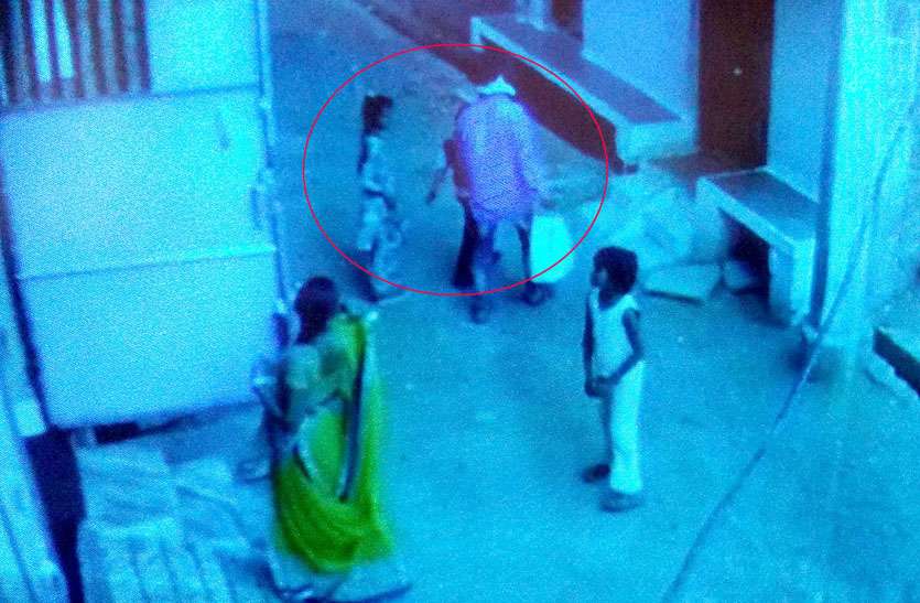news 78 हजार वेतन के नौं कर्मचारी, फिर भी शराब के नशे में दीक्षा गृह से दो बच्चों को उठा ले गया पिता