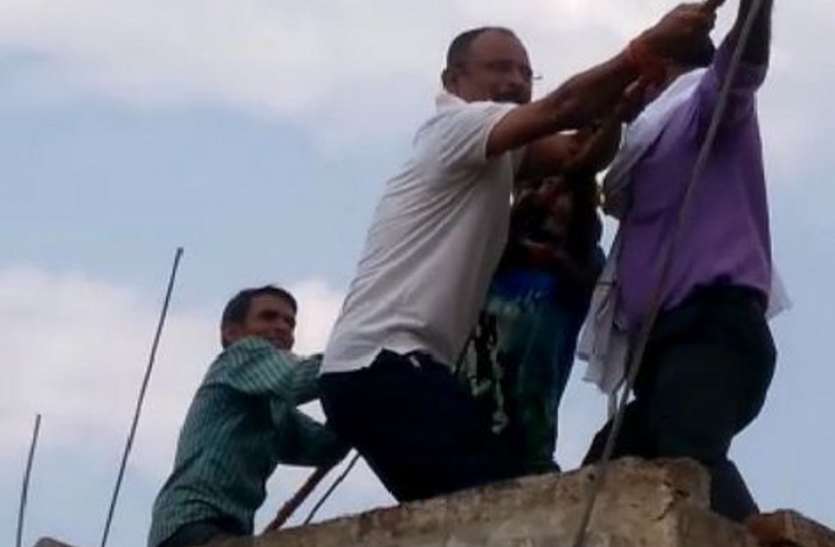 power outage in madhya pradesh क्षेत्र में बिजली जाने पर विधायक ने किया कुछ ऐसा कि आलाकमान तक हो रही चर्चा, जानिए क्या