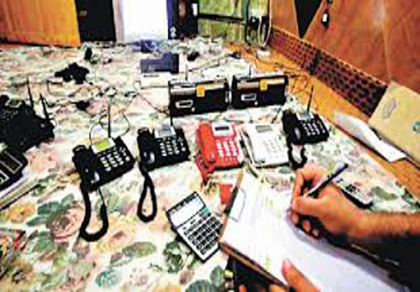Betting वल्र्ड कप क्रिकेट में ऑस्ट्रेलिया-पाकिस्तान पर लगवा रहे थे सट्टा, पुलिस ने 2 सटोरियों को किया गिरफ्तार