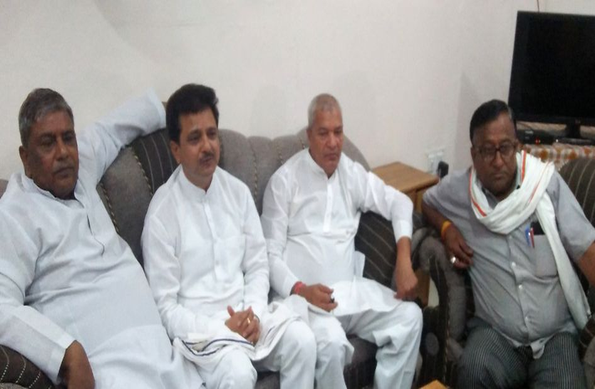 karauli hindi news सांसद ने दोहराए विकास के वादे, राज्य सरकार पर किए प्रहार