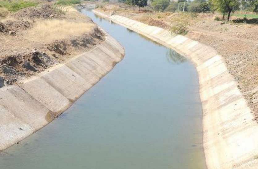 Farmers awaiting compensation in Singrauli दस्तावेज सत्यापन की प्रक्रिया : भूमि के मुआवजे का तीन वर्ष लंबा इंतजार, साजापानी परियोजना के 21 किसानों का मामला