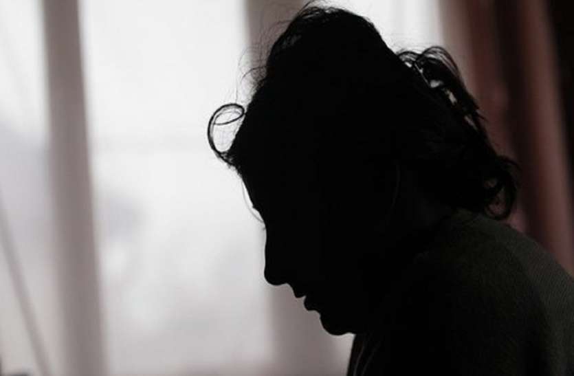 Dowry case Raipur: सड़क हादसे में पति की मौत के बाद बहू ने दर्ज कराया ससुर के खिलाफ FIR