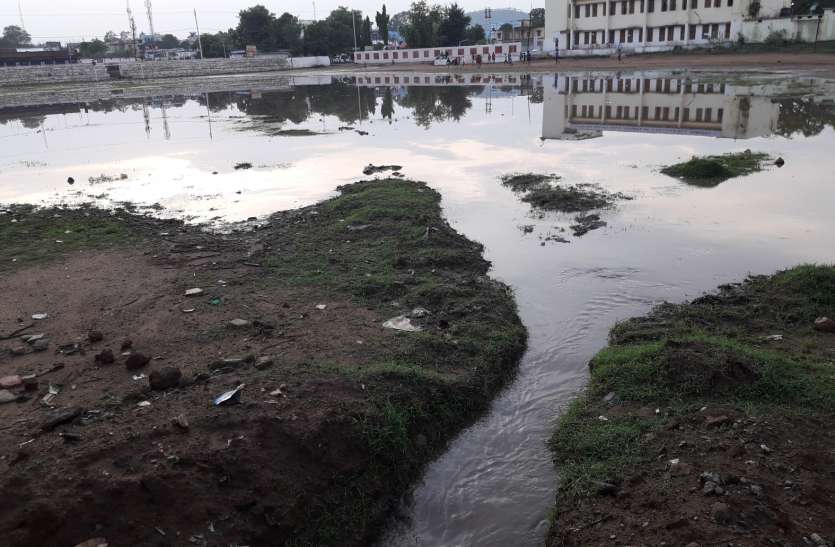 df आ गई बारिश अब कहां खेलेंगे खिलाड़ी