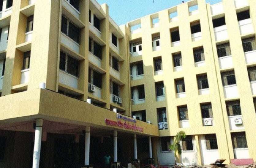 patrika mumbai खुद बीमार है मीरा भायंदर का मनपा अस्पताल