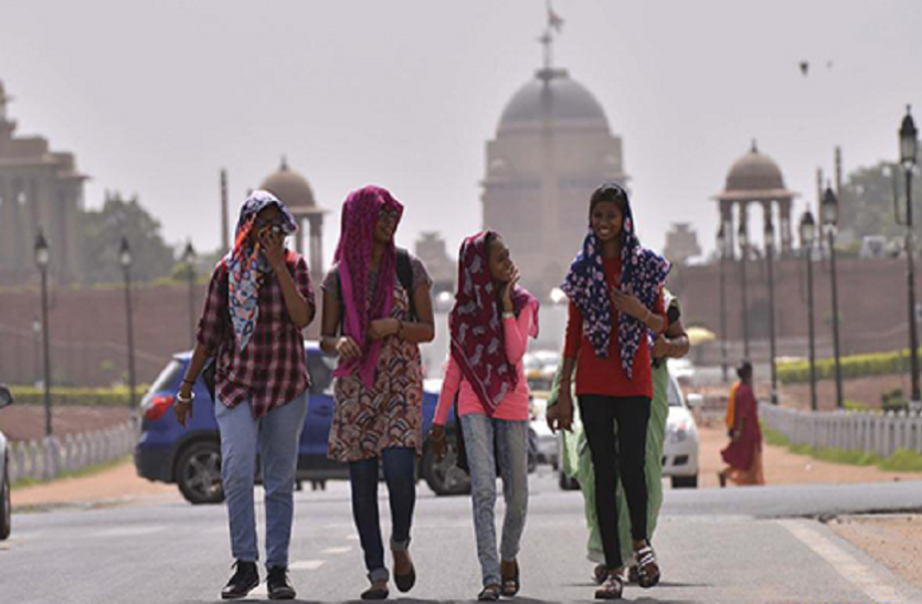 Weather updates: उत्तर भारत में भीषण गर्मी से राहत के आसार, 'वायु' तूफान से मानसून में होगी देरी