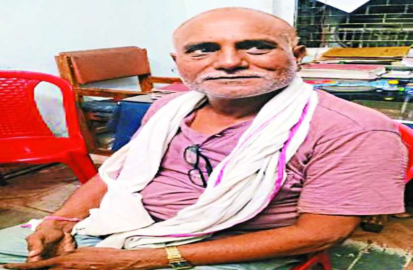 Deputy Ranger assault ड्यूटी से लौटते वक्त डिप्टी रेंजर को लाठियों से पीटा, बचने के लिए खेतों में दौड़े