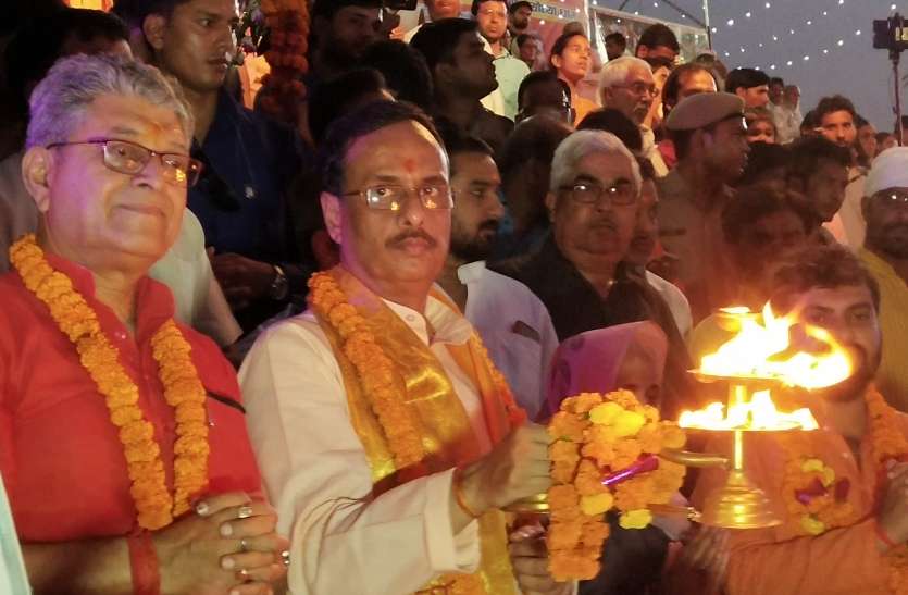 ayodhya मां सरयू की आरती भगवान श्री राम की परंपरा : दिनेश शर्मा