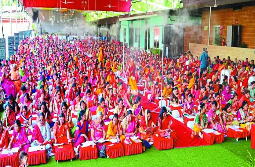 indore दादी मैया की आराधना कर मांगी समाज में सद्भाव और खुशहाली की मन्नतें