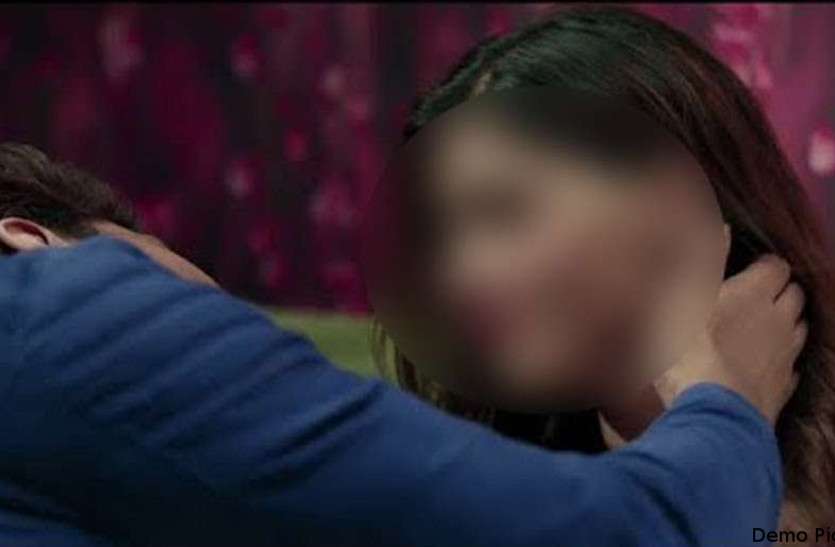 कॉलेज में पढ़ाई के दौरान BF को दिल दे बैठी लड़की, फिर BF पहुंच गया जेल कॉलेज में पढ़ाई के दौरान BF को दिल दे बैठी लड़की, फिर BF पहुंच गया जेल
