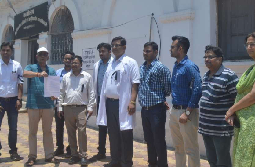 Government makes tough laws in protecting doctors चिकित्सकों की सुरक्षा के लिए कड़ा कानून बनाए सरकार