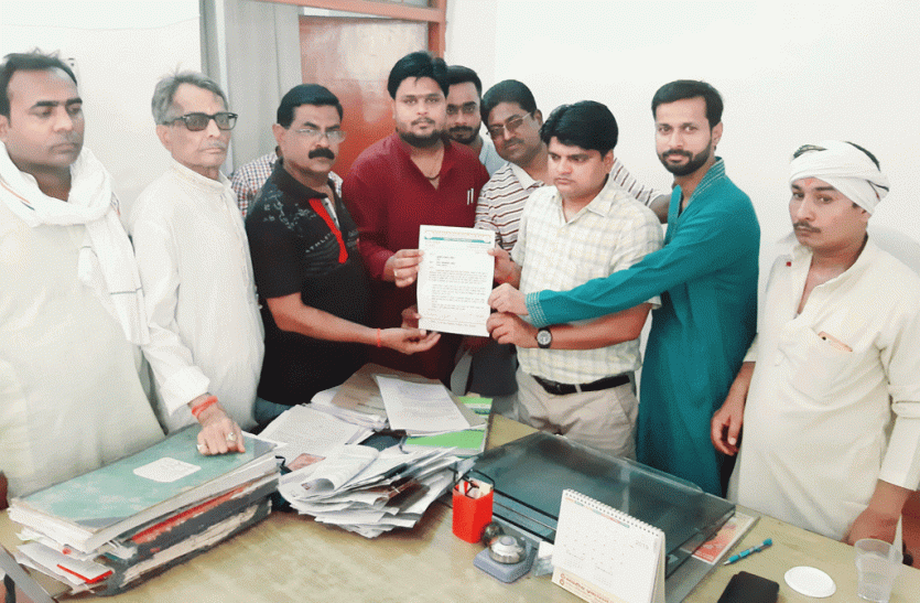 Youth Congress Angry On Yogi Government Shamli Amit Sharma case पत्रकारों पर हमले के खिलाफ युवक कांग्रेस ने योगी सरकार से की बड़ी मांग