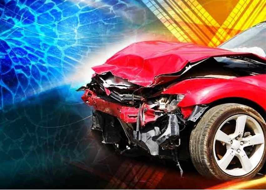 accident तीन दुर्घटनाओं 10 घायल