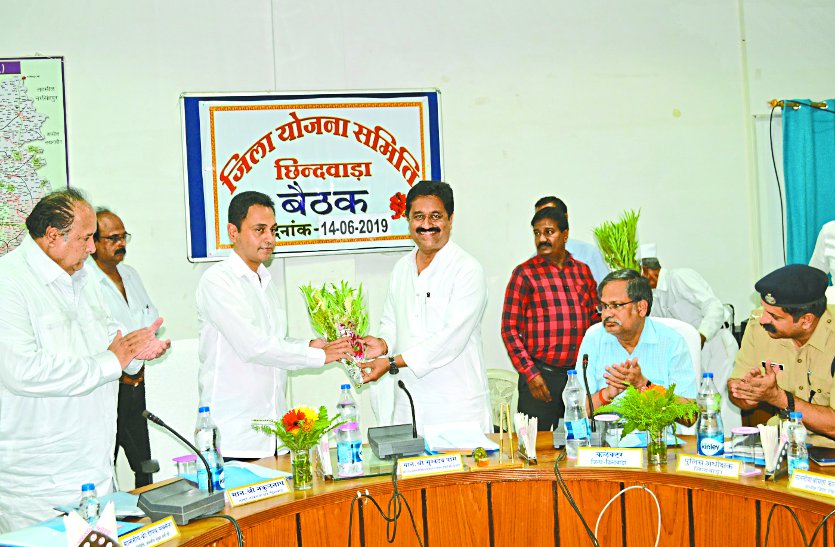 District planning committee किसानों की समस्याओं को इस तरह हल करने का प्रयास कर रही कांग्रेस सरकार