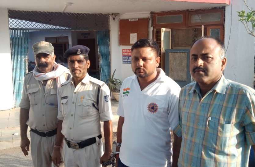 Arrested: Five thousand prima facie murder accused पांच हजार का इनामी हत्या का आरोपी गिरफ्तार