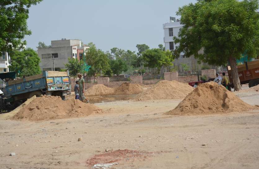 illligal bajri khanan मुनाफे के फेर में नियम हो गए फेल