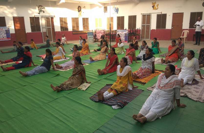 chhindwara अंतरराष्ट्रीय योग दिवस की यह है तैयारी, आप भी देखें