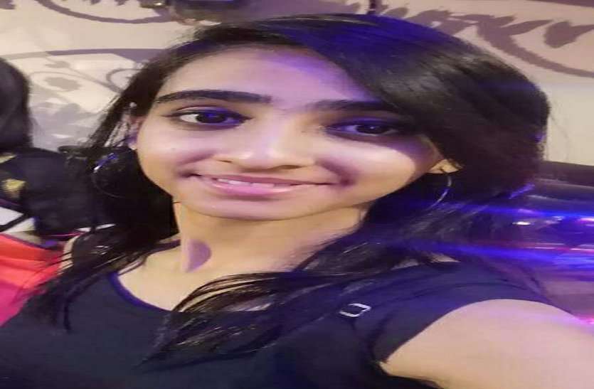 crime एकतरफा प्यार में पागल हत्या के आरोपी को पुलिस बता रही मानसिक रोगी, कड़ी सजा दिलाने लोगों ने घेरा थाने