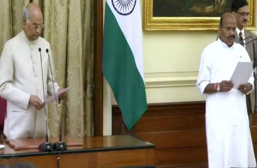 Virendra Kumar वीरेन्द्र खटीक ने ली प्रोटेम स्पीकर की शपथ, नए सांसदों को दिलाएंगे शपथ; जानें क्यों चुना जाता है प्रोटेम स्पीकर