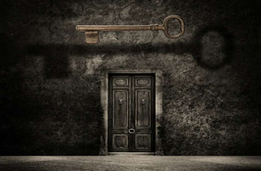 locks इस उपाय से खुल जाएगा बंद किस्मत का ताला