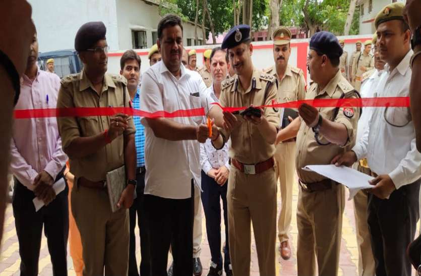 DM Mathura यमुना एक्सप्रेस वे पर हो रहे हादसों पर डीएम ने जताई चिंता