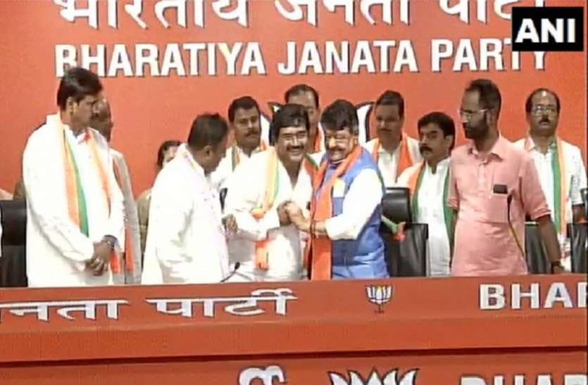 Kolkata West Bengal CM Mamta Banerjee West Bengal: दो दिन में तृणमूल विधायकों ने ममता को दिया दो बड़ा झटका